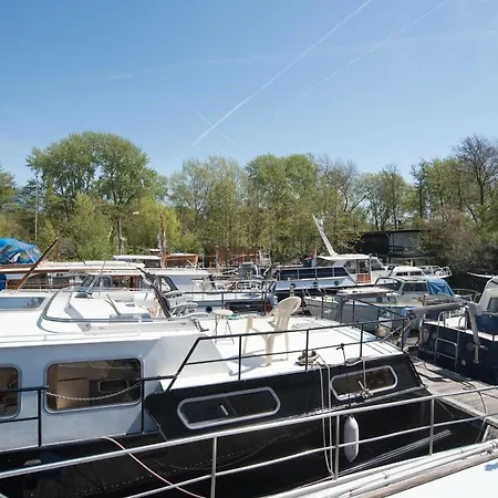 Basichouseboat Nearcenter Apartmán Amsterdam